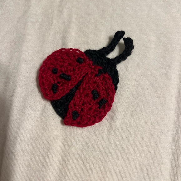 Hand Crafted Ladybug Dress with Matching Purse Crochet Red around White T Shirt - Picture 4 of 16